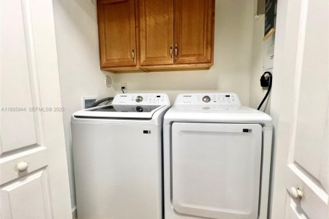 Adosado en alquiler en Miramar, Florida, 3 dormitorios, 153.29 m2 № 1993958 - foto 10