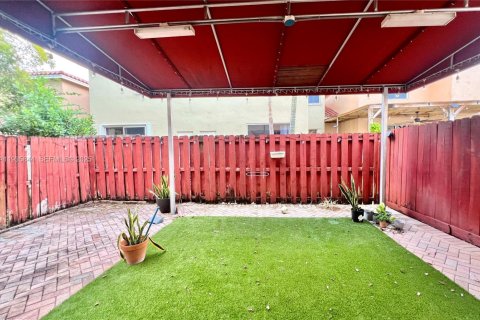 Adosado en alquiler en Miramar, Florida, 3 dormitorios, 153.29 m2 № 1993958 - foto 11