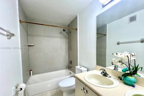 Adosado en alquiler en Miramar, Florida, 3 dormitorios, 153.29 m2 № 1993958 - foto 9