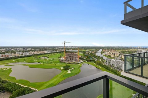 Apartamento en alquiler en Hallandale Beach, Florida, 1 dormitorio, 79.8 m2 № 2060904 - foto 17