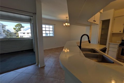 Copropriété à louer à Saint Petersburg, Floride: 2 chambres, 104.98 m2 № 2410421 - photo 22
