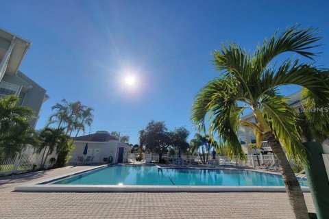 Copropriété à louer à Saint Petersburg, Floride: 2 chambres, 104.98 m2 № 2410421 - photo 6