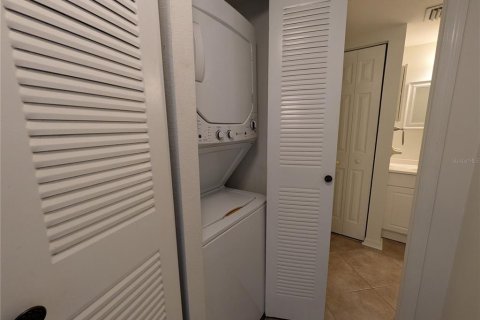 Copropriété à louer à Saint Petersburg, Floride: 2 chambres, 104.98 m2 № 2410421 - photo 29