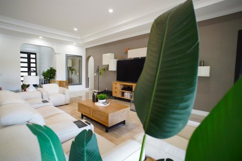 Casa en venta en Parkland, Florida, 5 dormitorios, 324.6 m2 № 2081572 - foto 27