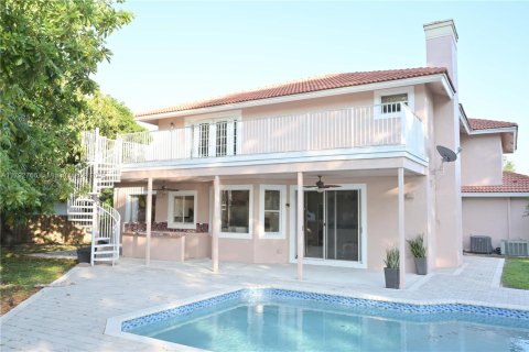 House in Coral Springs, Florida 4 bedrooms, 329.34 sq.m. № 1696308 - photo 10