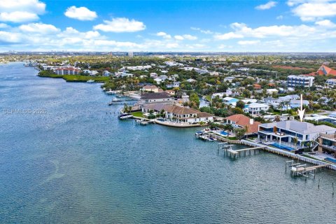 Villa ou maison à vendre à Jupiter, Floride: 6 chambres, 823.3 m2 № 2065079 - photo 7