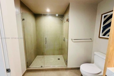 Купить кондоминиум в Майами, Флорида 1 спальня, 55.74м2, № 1988449 - фото 11