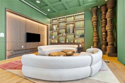 Купить кондоминиум в Майами, Флорида 1 спальня, 55.74м2, № 1988449 - фото 17