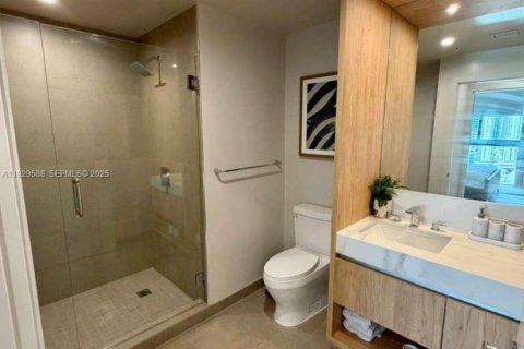 Купить кондоминиум в Майами, Флорида 1 спальня, 55.74м2, № 1988449 - фото 12