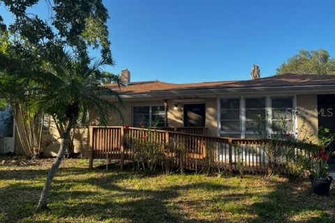 Casa en alquiler en Tampa, Florida, 3 dormitorios, 125.51 m2 № 1846475 - foto 1