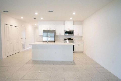Villa ou maison à vendre à Dundee, Floride: 4 chambres, 161.37 m2 № 2122085 - photo 5