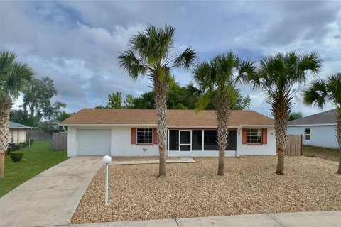 Villa ou maison à vendre à Ocala, Floride: 3 chambres, 136.19 m2 № 1817845 - photo 1