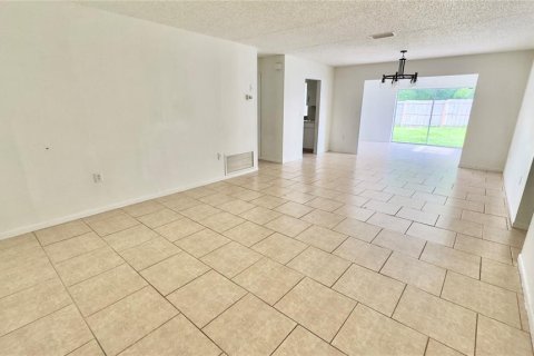 Villa ou maison à vendre à Ocala, Floride: 3 chambres, 136.19 m2 № 1817845 - photo 4