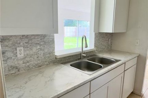 Villa ou maison à vendre à Ocala, Floride: 3 chambres, 136.19 m2 № 1817845 - photo 8