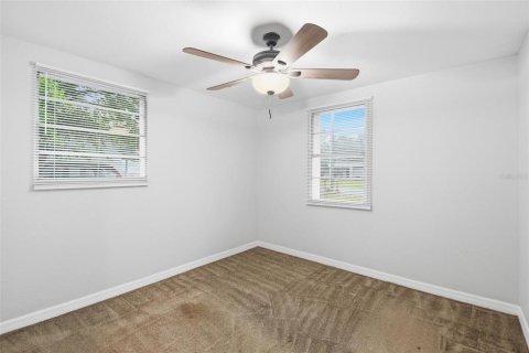 Villa ou maison à vendre à Tampa, Floride: 3 chambres, 94.39 m2 № 2230511 - photo 18