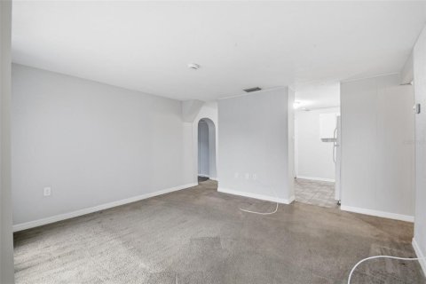 Villa ou maison à vendre à Tampa, Floride: 3 chambres, 94.39 m2 № 2230511 - photo 10