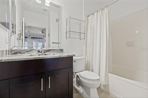 Condominio en venta en Tampa, Florida, 2 dormitorios, 89.93 m2 № 1598078 - foto 23