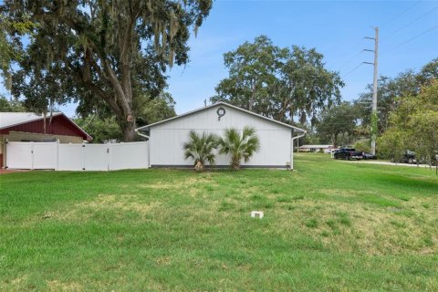House in Edgewater, Florida 3 bedrooms, 140.1 sq.m. № 2325073 - photo 30