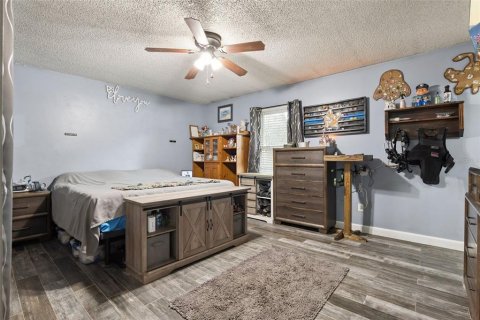 House in Edgewater, Florida 3 bedrooms, 140.1 sq.m. № 2325073 - photo 19