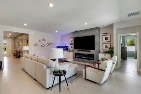 House in Palm City, Florida 4 bedrooms, 235.32 sq.m. № 2190188 - photo 11