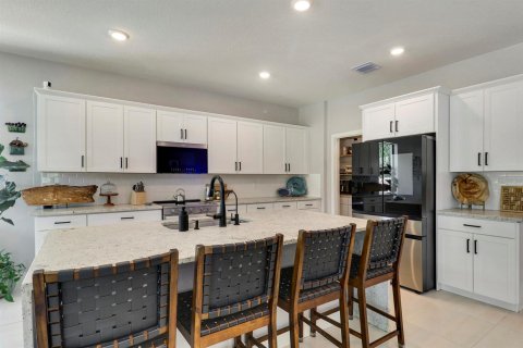 House in Palm City, Florida 4 bedrooms, 235.32 sq.m. № 2190188 - photo 14