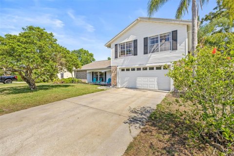 Villa ou maison à vendre à Hudson, Floride: 4 chambres, 190.17 m2 № 1749474 - photo 4