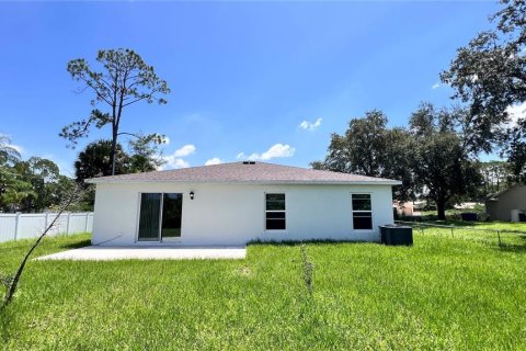 House in Palm Bay, Florida 3 bedrooms, 143.63 sq.m. № 1910456 - photo 4