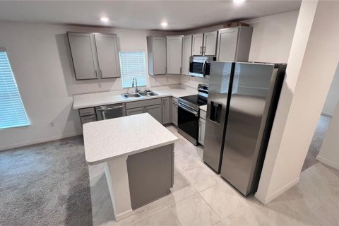 House in Palm Bay, Florida 3 bedrooms, 143.63 sq.m. № 1910456 - photo 20