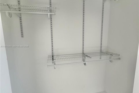 Commercial property in North Miami, Florida 143.81 sq.m. № 2042005 - photo 24