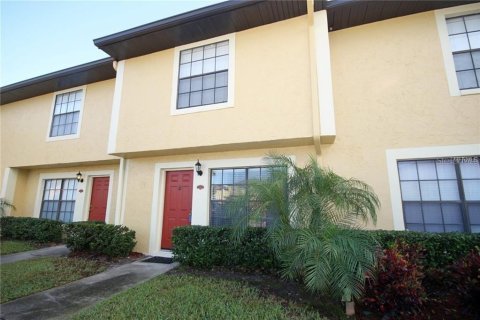 Condo in Winter Park, Florida, 2 bedrooms  № 1828531 - photo 1