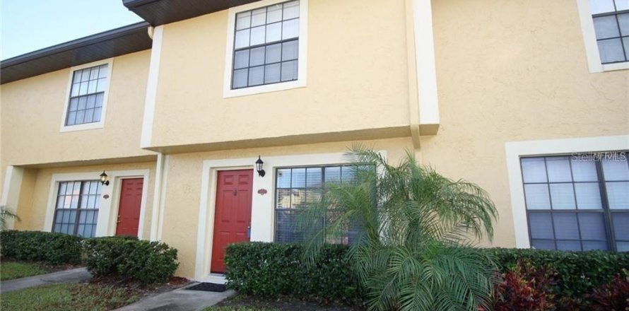Condo in Winter Park, Florida, 2 bedrooms № 1828531