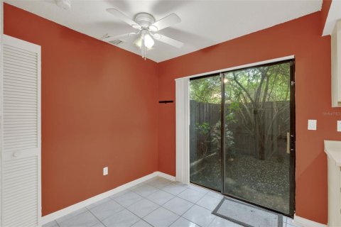 Condo in Winter Park, Florida, 2 bedrooms  № 1828531 - photo 7