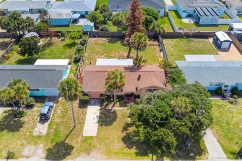 House in Daytona Beach, Florida 2 bedrooms, 82.68 sq.m. № 2215522 - photo 12