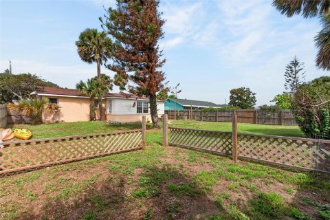 House in Daytona Beach, Florida 2 bedrooms, 82.68 sq.m. № 2215522 - photo 11