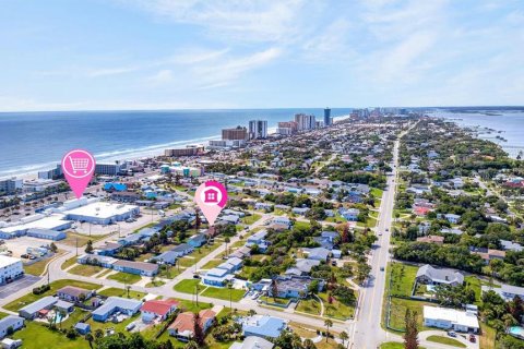 House in Daytona Beach, Florida 2 bedrooms, 82.68 sq.m. № 2215522 - photo 18