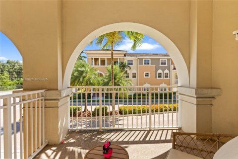 Купить кондоминиум в Дорал, Флорида 3 спальни, 139.63м2, № 1942468 - фото 14