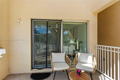 Купить кондоминиум в Дорал, Флорида 3 спальни, 139.63м2, № 1942468 - фото 15