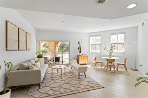 Купить кондоминиум в Дорал, Флорида 3 спальни, 139.63м2, № 1942468 - фото 8