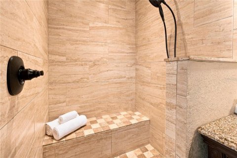 Villa ou maison à vendre à Sarasota, Floride: 3 chambres, 170.57 m2 № 2361434 - photo 13