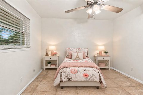 Villa ou maison à vendre à Sarasota, Floride: 3 chambres, 170.57 m2 № 2361434 - photo 15