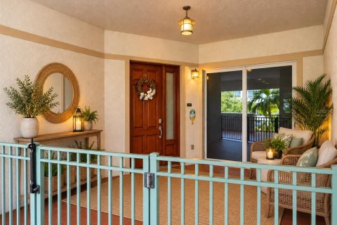 Condo in Apollo Beach, Florida, 2 bedrooms  № 2394432 - photo 3
