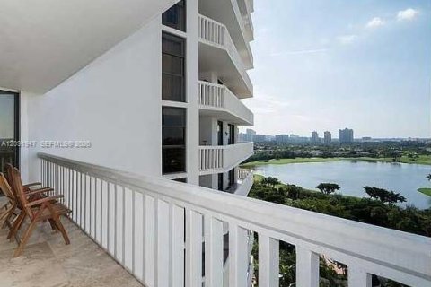 Copropriété à vendre à Aventura, Floride: 2 chambres, 130.06 m2 № 2372582 - photo 5