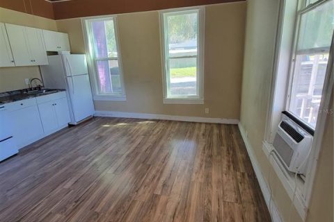 Apartment in Ocala, Florida 3 rooms, 14.86 sq.m. № 1409607 - photo 2