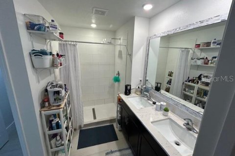 House in Plant City, Florida 3 bedrooms, 134.8 sq.m. № 1825260 - photo 25
