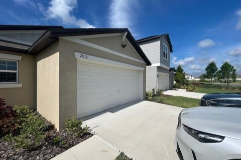 House in Plant City, Florida 3 bedrooms, 134.8 sq.m. № 1825260 - photo 3