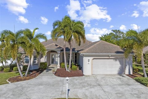 Villa ou maison à vendre à Cape Coral, Floride: 4 chambres, 251.3 m2 № 2405360 - photo 30