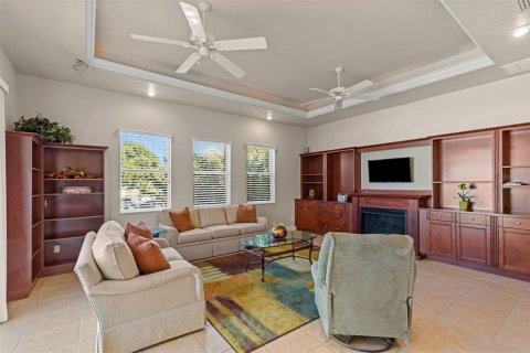 Villa ou maison à vendre à Cape Coral, Floride: 4 chambres, 251.3 m2 № 2405360 - photo 11