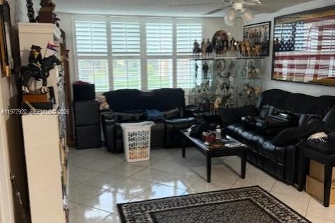 Copropriété à vendre à Margate, Floride: 2 chambres, 90.12 m2 № 2041997 - photo 6