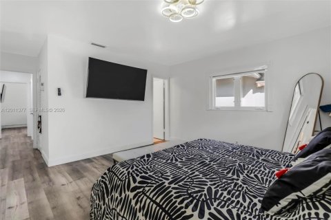 Casa en venta en Tamarac, Florida, 3 dormitorios, 154.22 m2 № 2076591 - foto 18