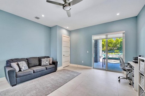 House in Plantation, Florida 7 bedrooms, 524.43 sq.m. № 2086920 - photo 26
